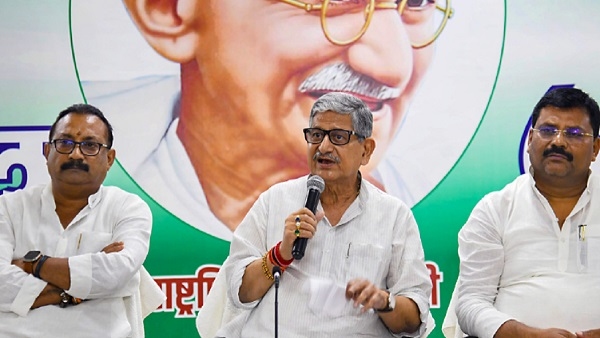 lalan singh 