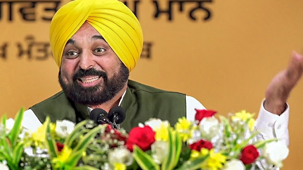 राघव चड्ढा-परिणीति चोपड़ा के शादी समारोह में पहुंचे CM मान