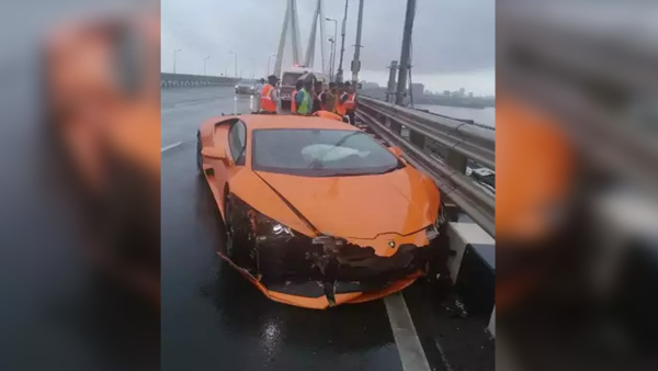 Mumbai Lamborghini Accident
