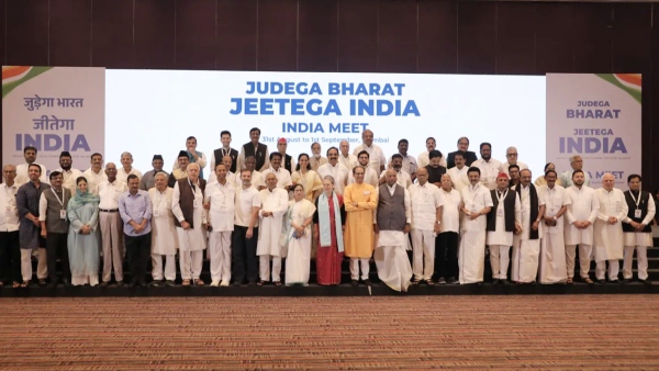 india alliance meeting in mumbai concern on face of pm of opposition 