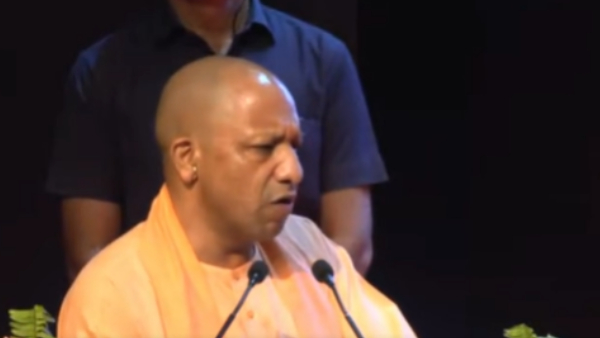 योगी आदित्यनाथ 