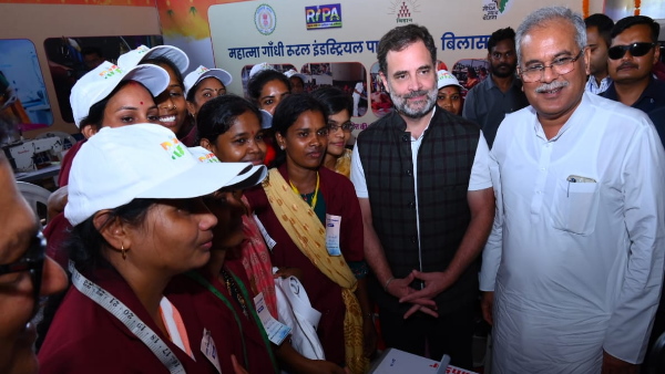 BHUPESH RAHUL BHUPESH RAHUL