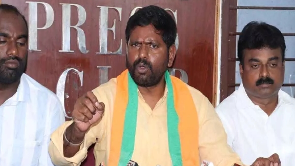 Samanchi Srinivas over misuses panchayat fund 