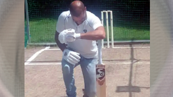 Shikhar Dhawan checked and bought 5 unique bats from Meerut and said this big thing on UP T20 League