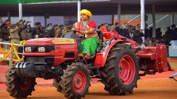 Fact Check: किसानों को ट्रैक्टर सब्सिडी दे रहा कृषि मंत्रालय