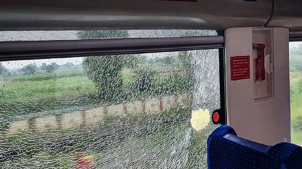 Vande bharat express stone pelting