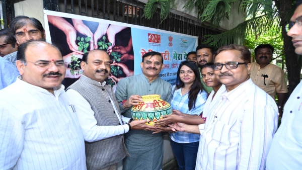 mp bjp launched campaign by taking soil and rice from mother of martyr Captain Devashish Sharma