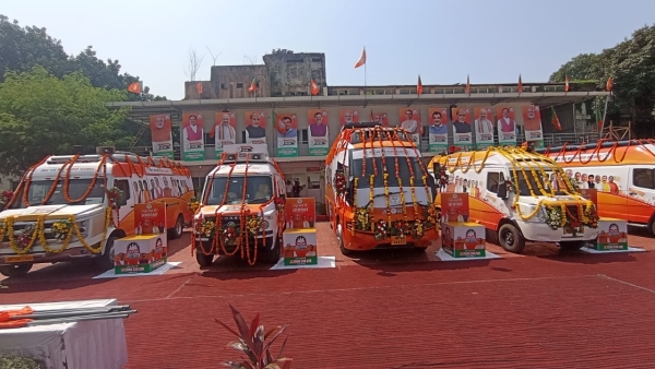 Jan Ashirwad Yatra: Chariot standing in BJP office, CM Shivraj and BJP leaders will flag off