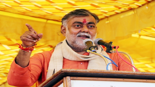 BJP leaders VD Sharma and Prahlad Patel addressed the public meetings of Lakhnadon and Dhuma BJP leaders VD Sharma and Prahlad Patel addressed the public meetings of Lakhnadon and Dhuma