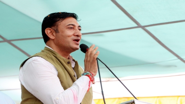 Dattigaon, and ops Bhadauria participated in the Jan Ashirwad Yatra in Makhannagar of Sohagpur Assembly.