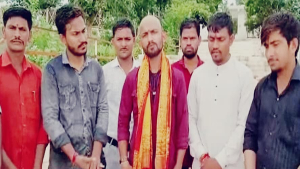 Happy Muslim youth adopted Sanatan Dharma after marrying Hindu girl in Dhar