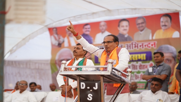 CM Shivraj Singh Chouhan roared in Sanchi, said why did you cheat farmers, Kamal Nath should answer CM Shivraj Singh Chouhan roared in Sanchi, said why did you cheat farmers, Kamal Nath should answer