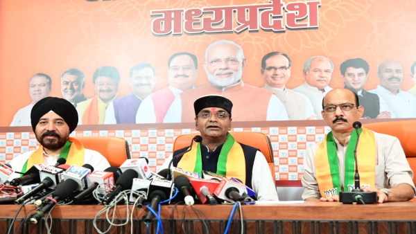 Some big betrayal happened with Akhilesh Yadav of Samajwadi Party, big statement of Minister Vishwas Sarang