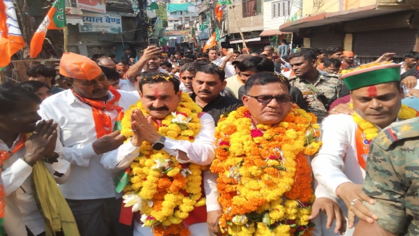 Historic procession taken out in Datia before nomination of Narottam Mishra, targeted at Congress