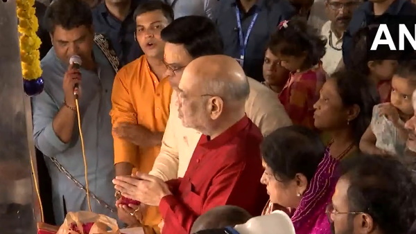 नवरात्र के पहले दिन परिवार संग माता मंदिर पहुंचे अमित शाह