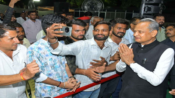 ashok gehlot 