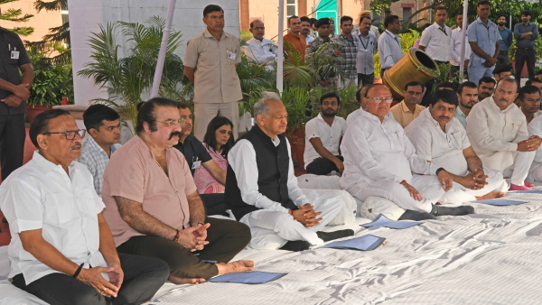 ashok gehlot 