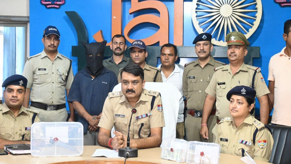 released from jail on bail vicious criminal looted lakhs of rupees, police again took him lockup 