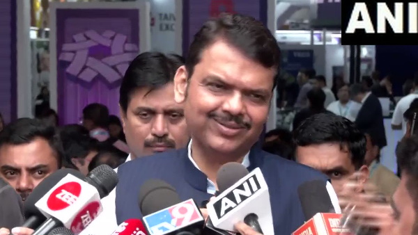 Devendra Fadnavis Devendra Fadnavis
