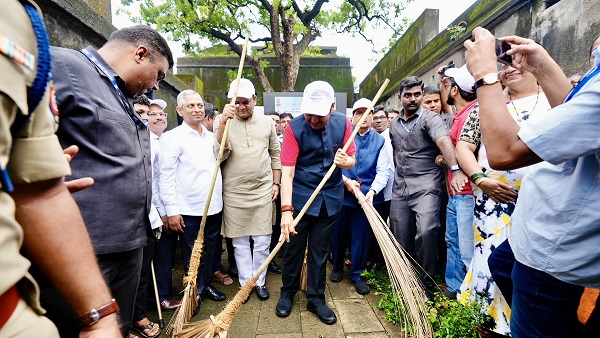 devendra Fadnavis