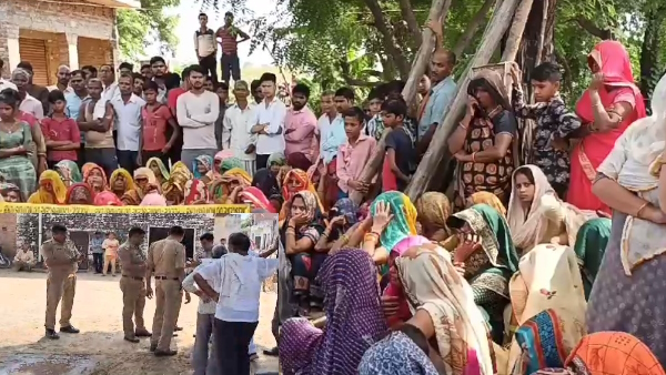 girlfriend and boyfriend living together died due to electric shock in firozabad