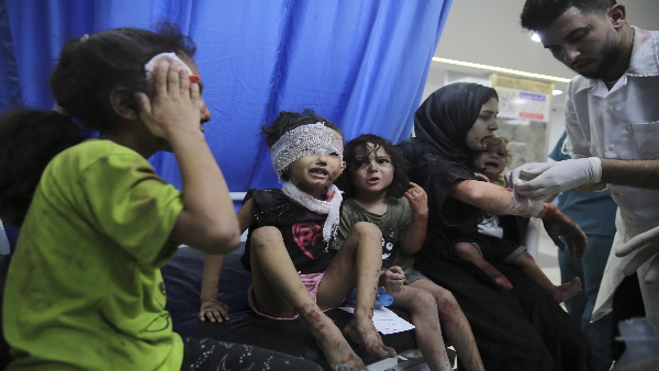 Israel tells 1.1 million people to leave northern Gaza Israel tells 1.1 million people to leave northern Gaza