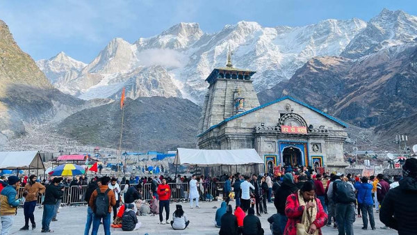 Kedarnath Dham All records broken a new record created number of devotees arriving in one day.