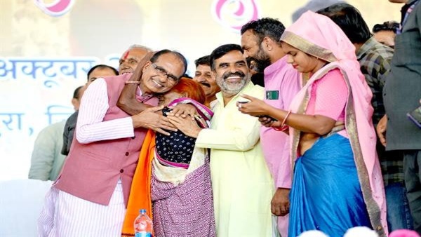 Madhya Pradesh Ladli Bahana Yojana 