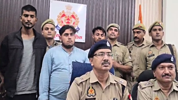 a man killed his father along with his friends in moradabad 