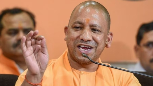 योगी आदित्यनाथ 