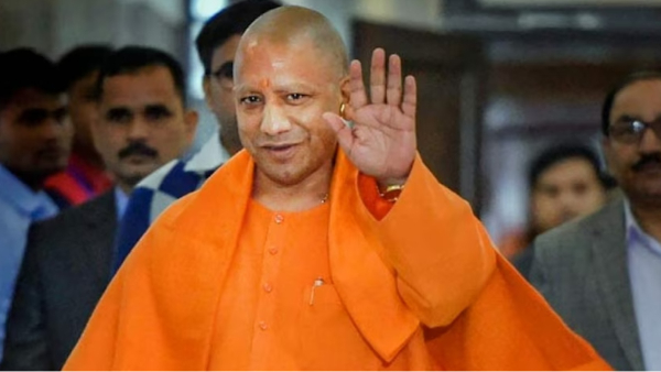 योगी आदित्यनाथ 