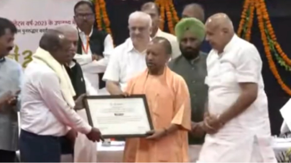 योगी आदित्यनाथ योगी आदित्यनाथ
