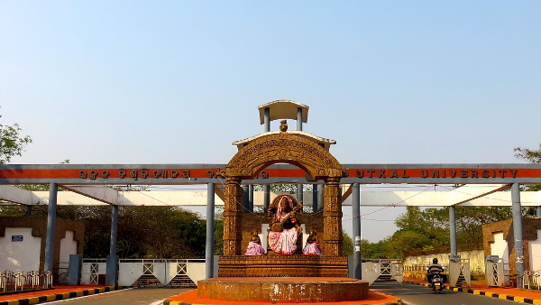 bhuvneshver-Universitie bhuvneshver-Universitie