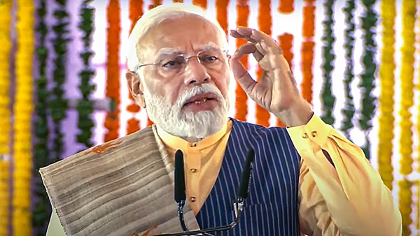 big-day-for-mps-mahakaushal-pm-modi-is-reached-jabalpu