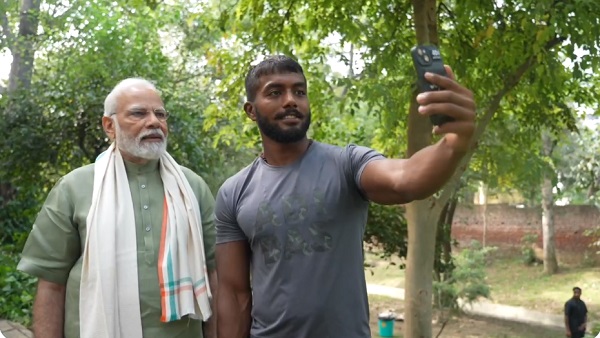 PM Narendra Modi asked Ankit Baiyanpuria what is 75 hard challenge PM Narendra Modi asked Ankit Baiyanpuria what is 75 hard challenge