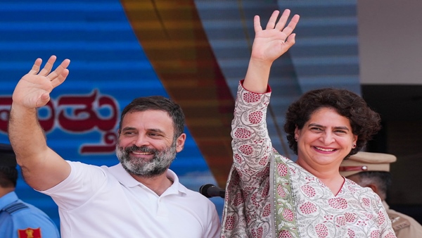priyanka-gandhi-rahul-gandhi-mp-tour-in-election