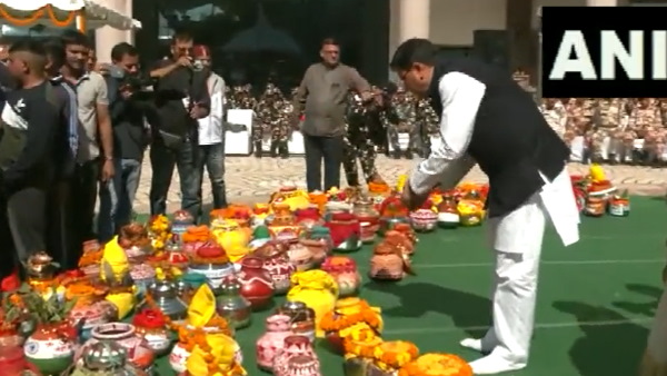 उत्तराखंड: अमृत कलश यात्रा में शामिल हुए CM पुष्कर सिंह धामी