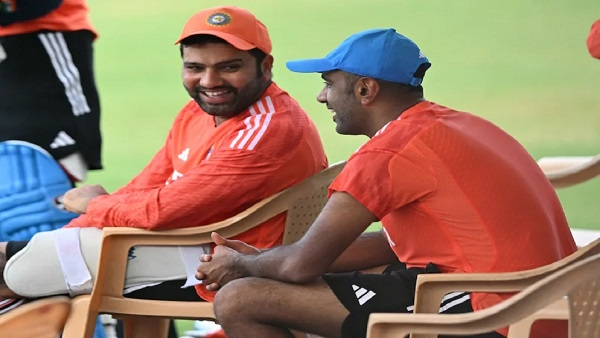 Rohit Shrma, Ravichandran Ashwin 