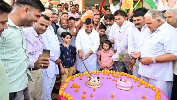 Sachin Pilot congratulates Dotasara on birthday