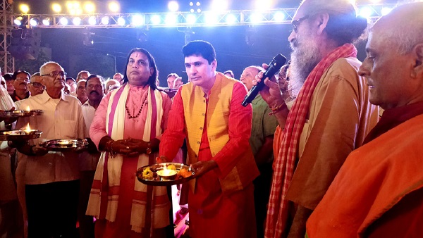 Saurabh Bhardwaj Saurabh Bhardwaj