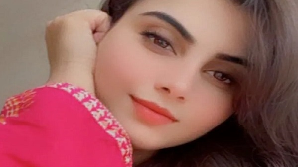 Pakistan actress Sehar Shinwari