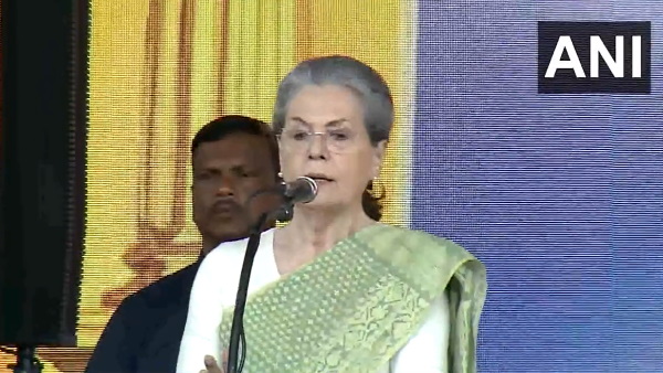 तब तक लड़ते रहेंगे जब तक हमें महिला आरक्षण मिल नहीं जाता