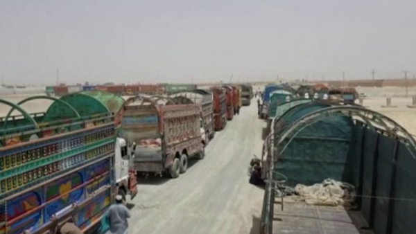 afghan nationals starts returning from pakistan