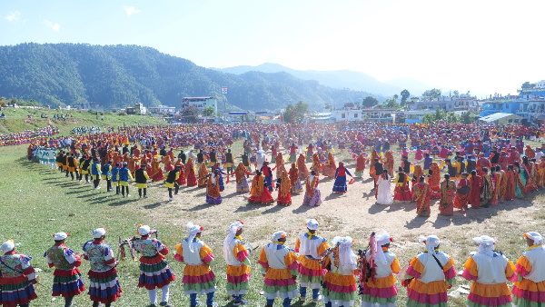 Chholiya and Jhauda folk dancers