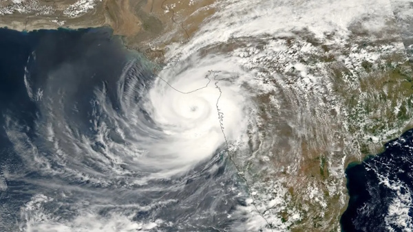 Weather alert: Signs of storm over Arabian Sea, possibility of turning into cyclone