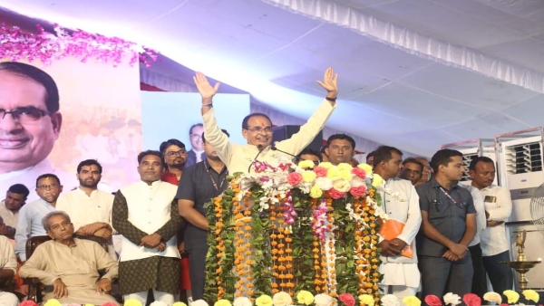 In Sehore, CM Shivraj Singh Chauhan gave a famous statement saying, I will leave.