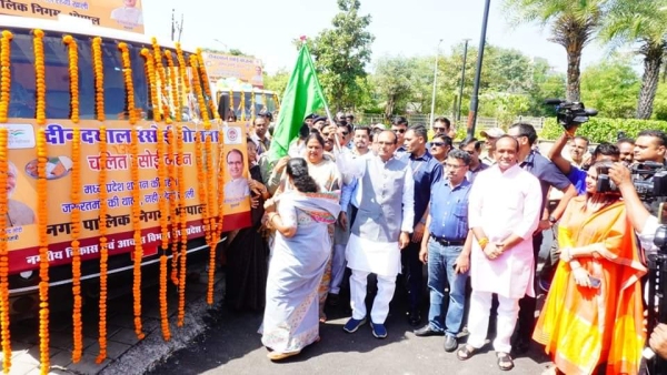 poor laborers will get full meal on the road for just Rs 5, CM Shivraj singh launches mobile kitchen