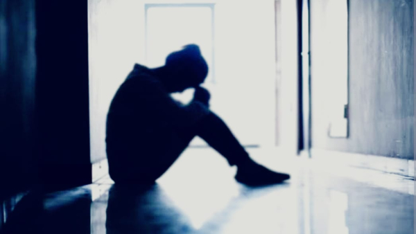 Trapped a girl from Narmadapuram by befriending her on social media and then the incident happened