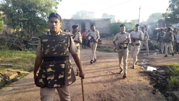 Sarpanch incident, angry people burnt houses, tractors and crops in Banheri, police force deployed.