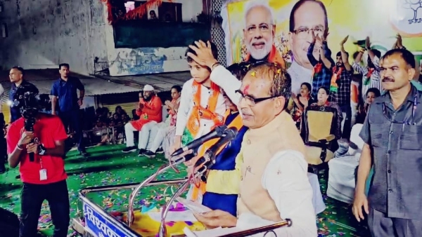 Shivraj Singh Chauhan blasts BJPs election campaign, takes a jibe at Congress over Shraddha Shivraj Singh Chauhan blasts BJPs election campaign, takes a jibe at Congress over Shraddha
